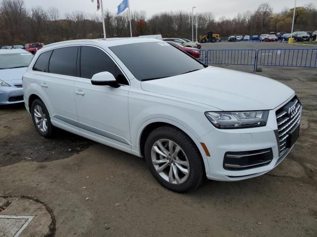 2019 Audi Q7 Premium