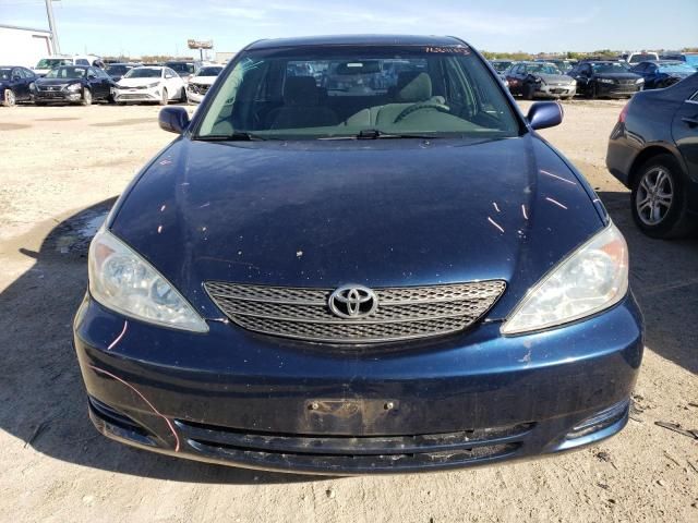 2004 Toyota Camry LE