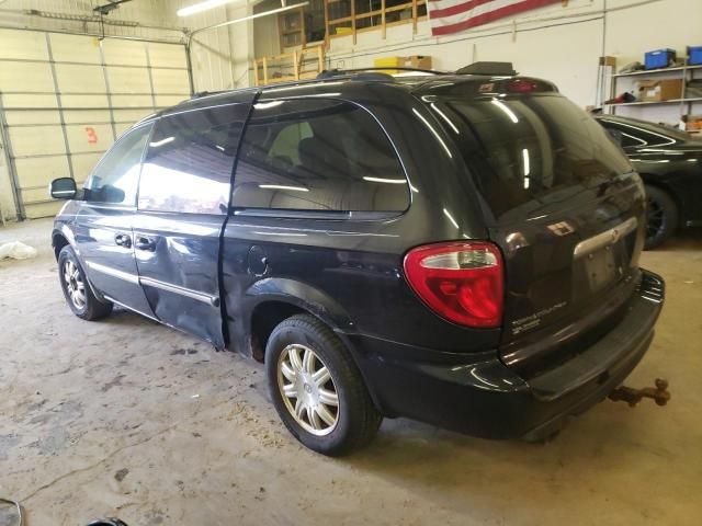 2006 Chrysler Town & Country Touring