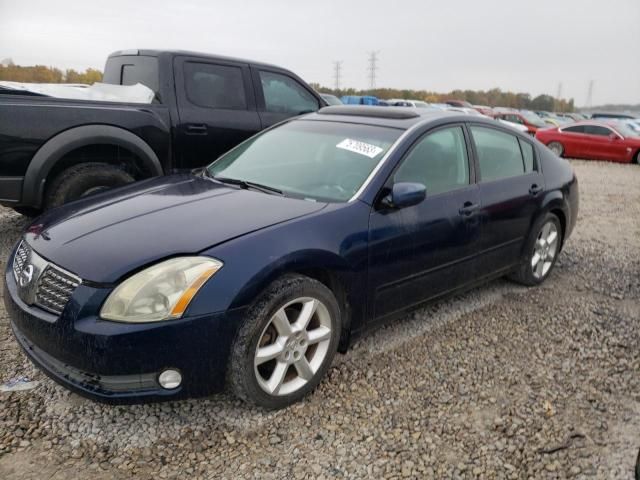 2004 Nissan Maxima SE