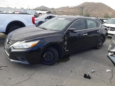 Salvage cars for sale from Copart Colton, CA: 2016 Nissan Altima 2.5