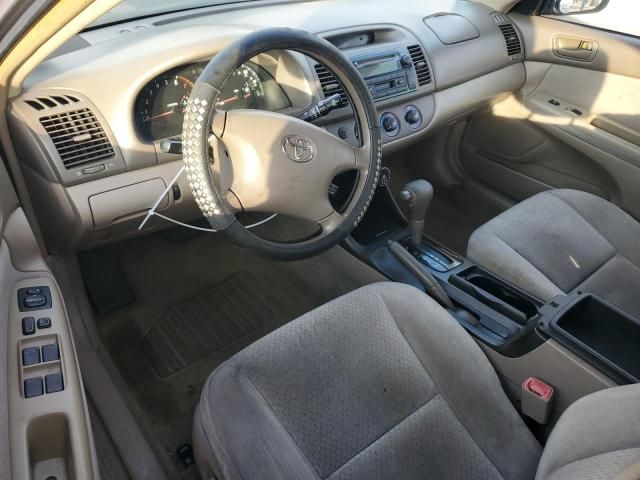 2004 Toyota Camry LE