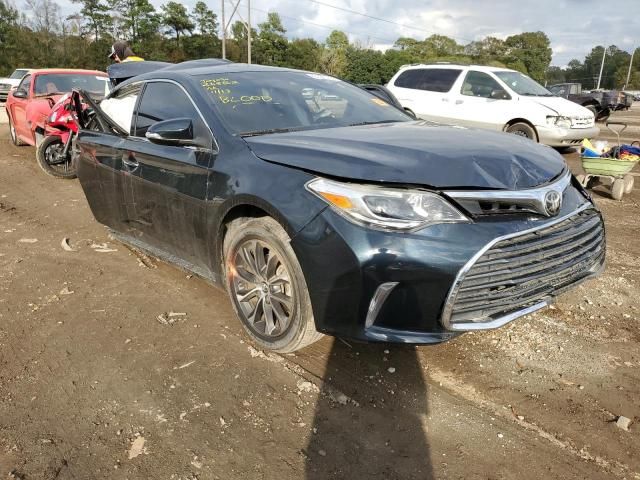 2018 Toyota Avalon XLE