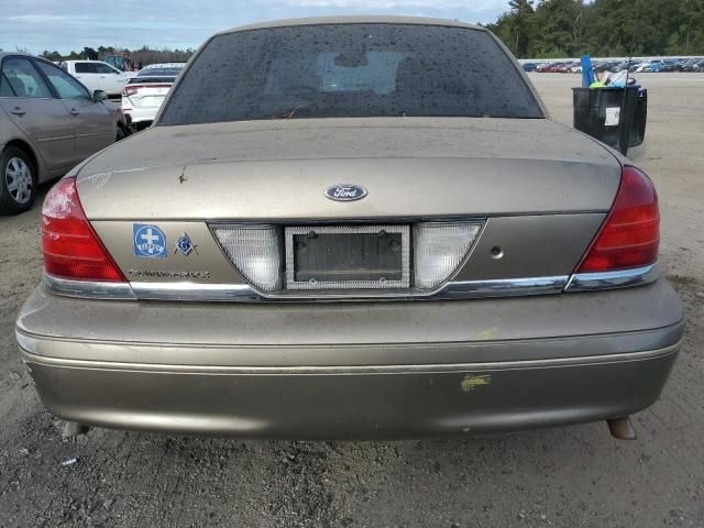 2005 Ford Crown Victoria LX