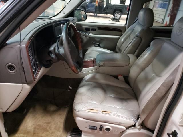 2003 Cadillac Escalade Luxury