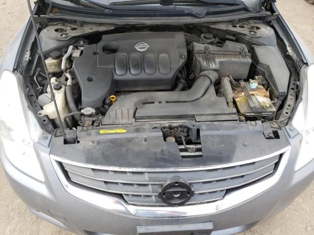 2010 Nissan Altima Base