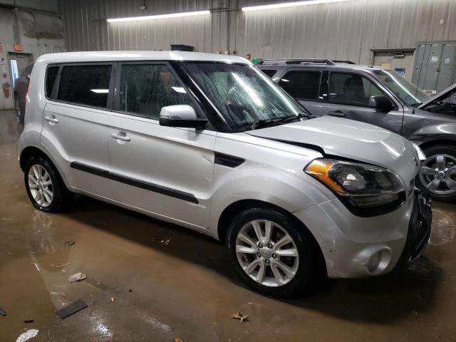 2013 KIA Soul +