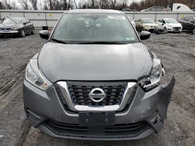 2020 Nissan Kicks S