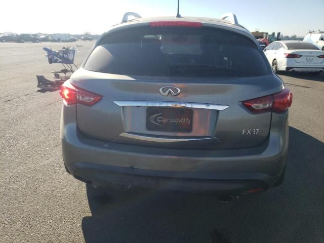 2013 Infiniti FX37