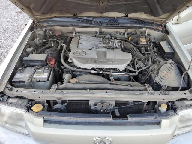 2001 Infiniti QX4