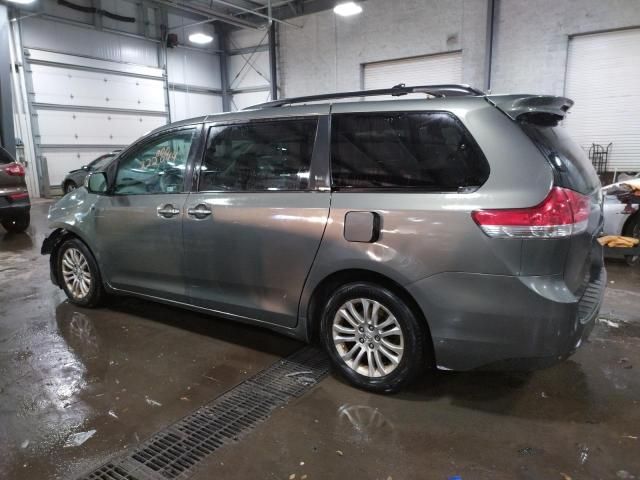 2011 Toyota Sienna XLE