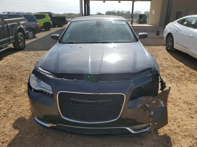 2016 Chrysler 300 Limited