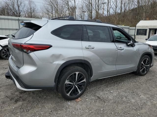 2021 Toyota Highlander XSE