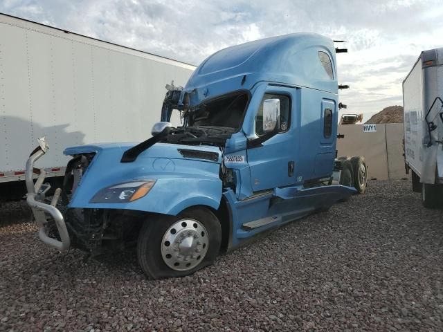 2023 Freightliner Cascadia 126