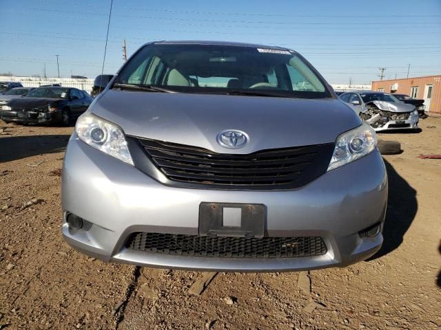 2013 Toyota Sienna