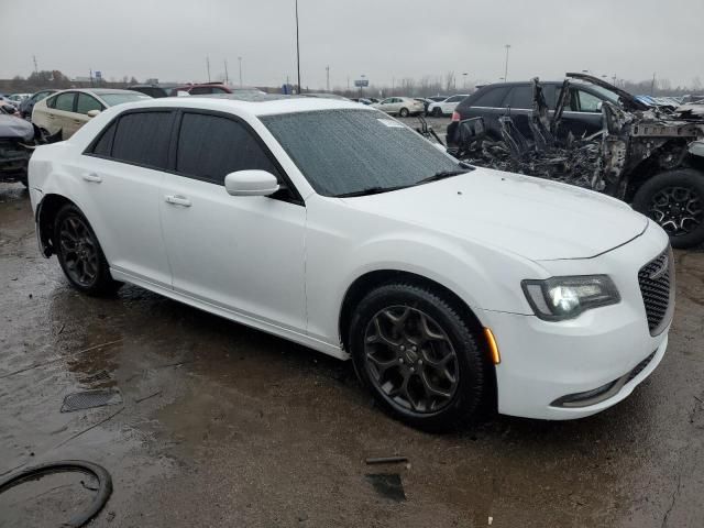 2016 Chrysler 300 S