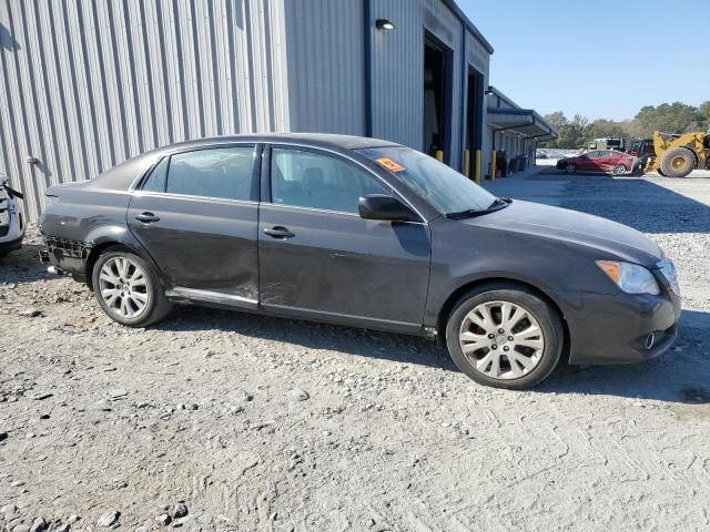 2010 Toyota Avalon XL