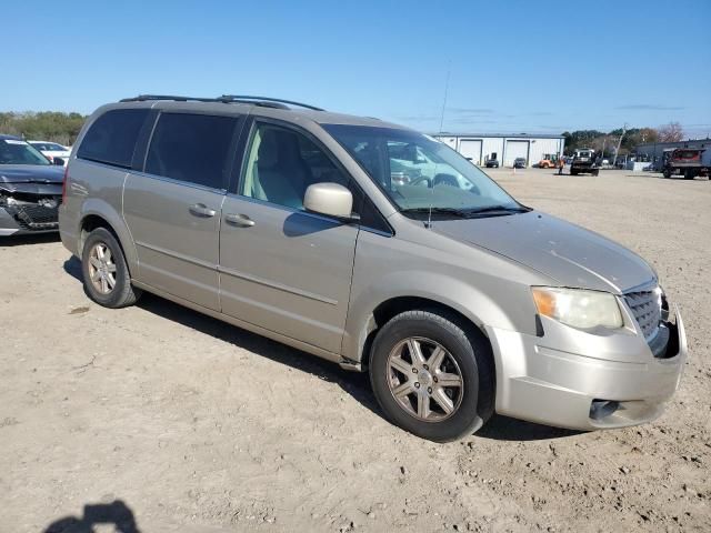 2009 Chrysler Town & Country Touring