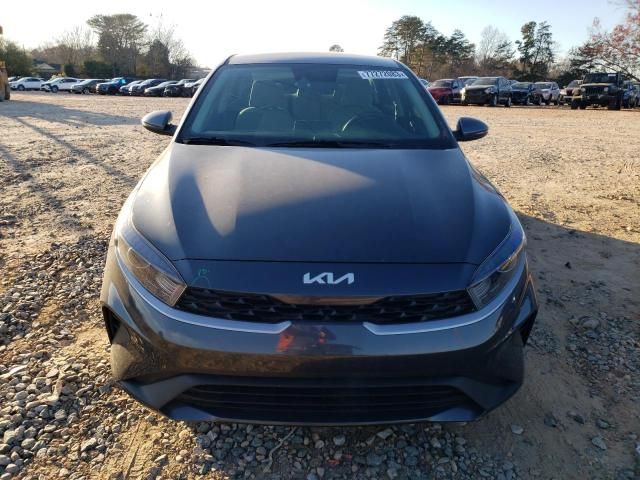 2023 KIA Forte LX