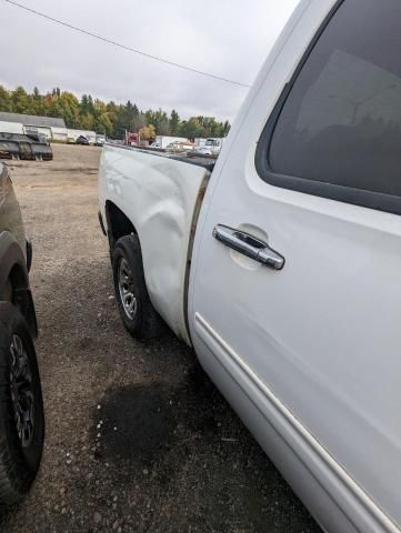 2011 Chevrolet Silverado K1500 LS