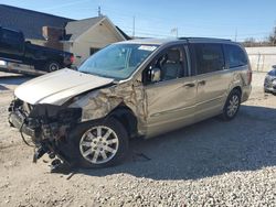 Salvage cars for sale from Copart Northfield, OH: 2013 Chrysler Town & Country Touring