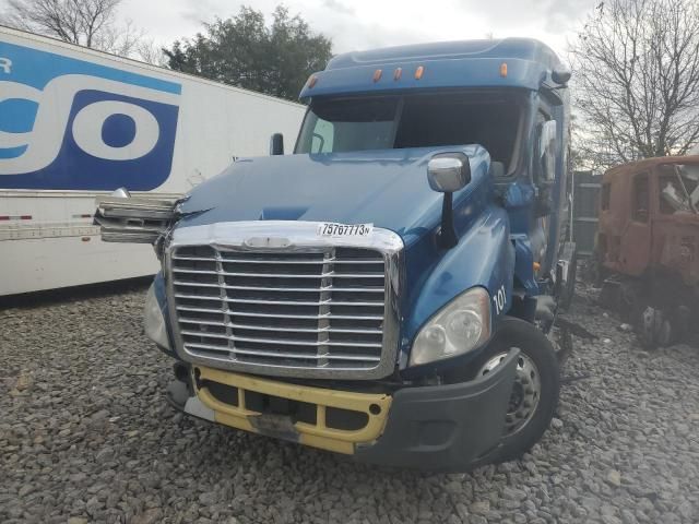 2014 Freightliner Cascadia 125