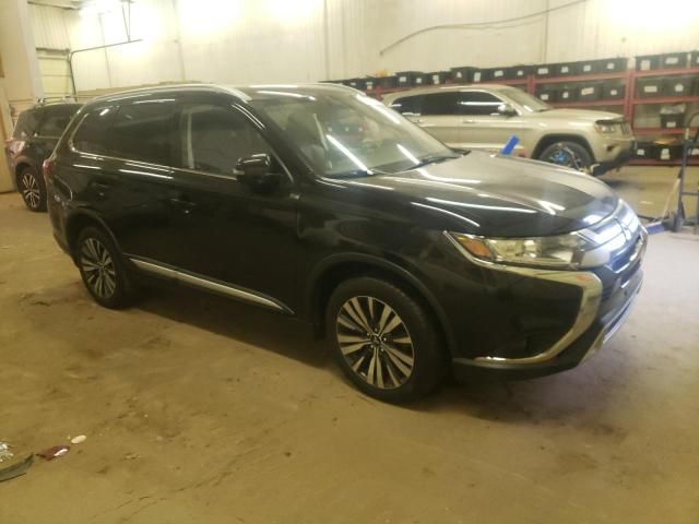 2019 Mitsubishi Outlander SE