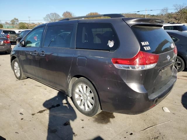 2011 Toyota Sienna XLE