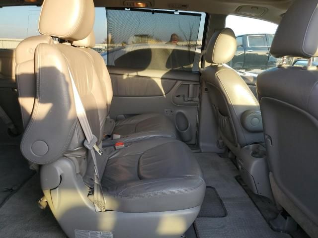 2009 Toyota Sienna XLE