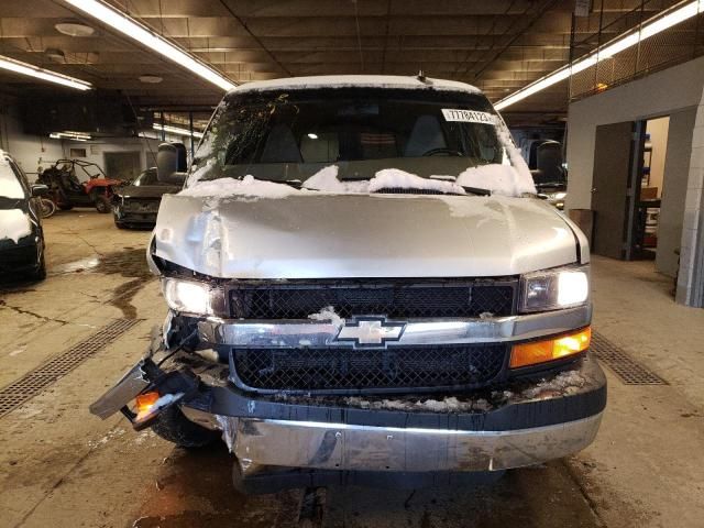 2016 Chevrolet Express G2500 LT