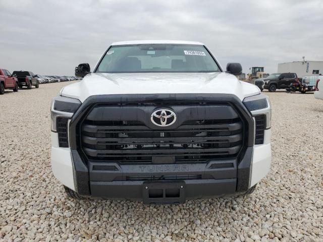 2024 Toyota Tundra Crewmax SR