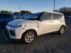 KIA Soul salvage cars for sale: 2022 KIA Soul LX