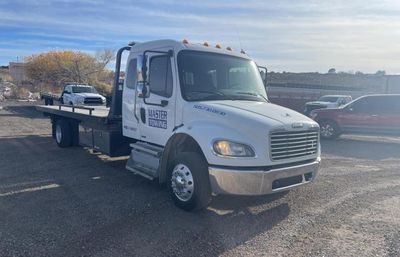 Freightliner M2 106 Medium Duty salvage cars for sale: 2011 Freightliner M2 106 Medium Duty