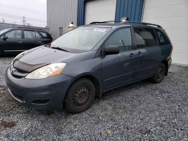 2010 Toyota Sienna CE