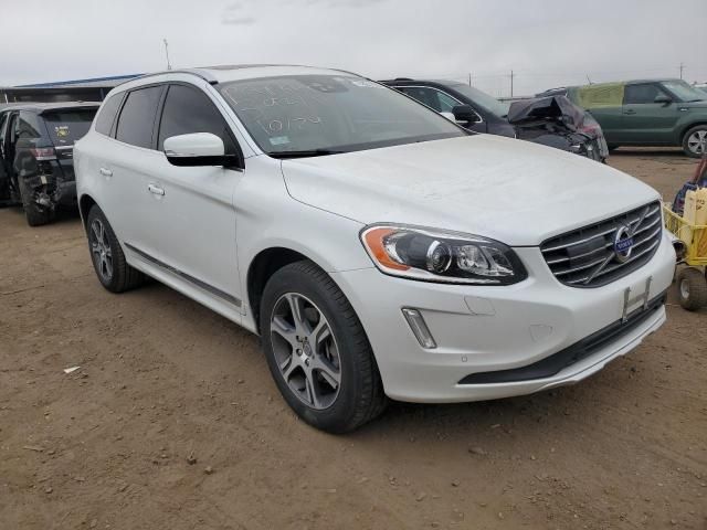 2015 Volvo XC60 T6 Platinum