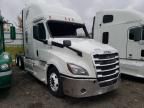 2020 Freightliner Cascadia 126