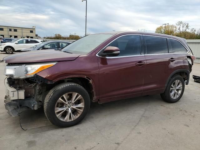 2016 Toyota Highlander LE