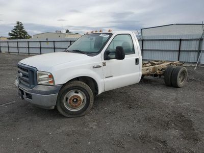 Salvage cars for sale from Copart Bakersfield, CA: 2006 Ford F350 Super Duty