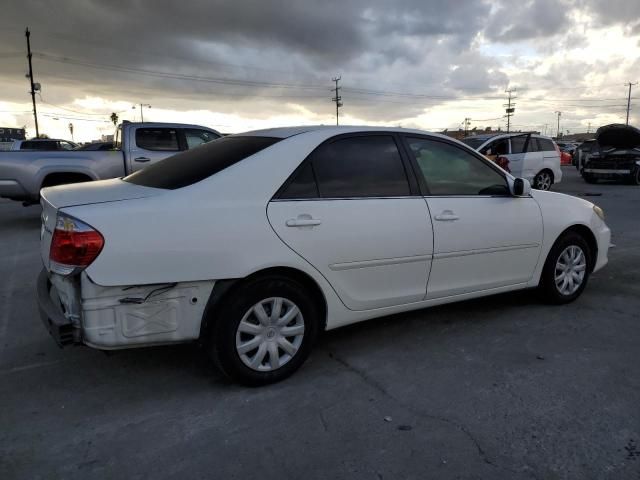 2005 Toyota Camry LE