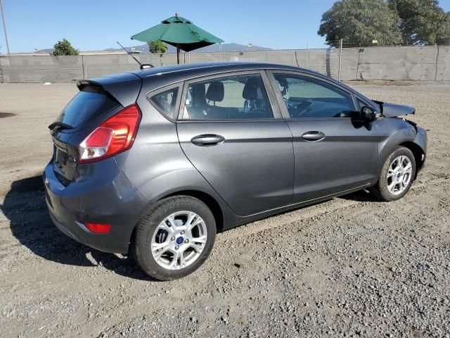 2016 Ford Fiesta SE