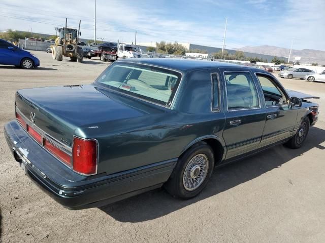 1995 Lincoln Town Car Executive