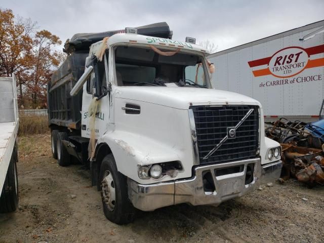 2007 Volvo VHD