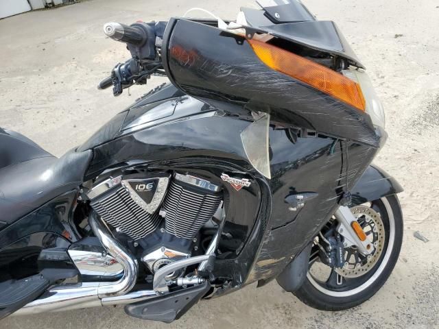 2013 Victory Vision Touring