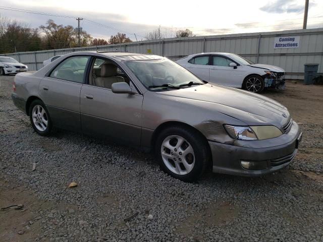 2000 Lexus ES 300