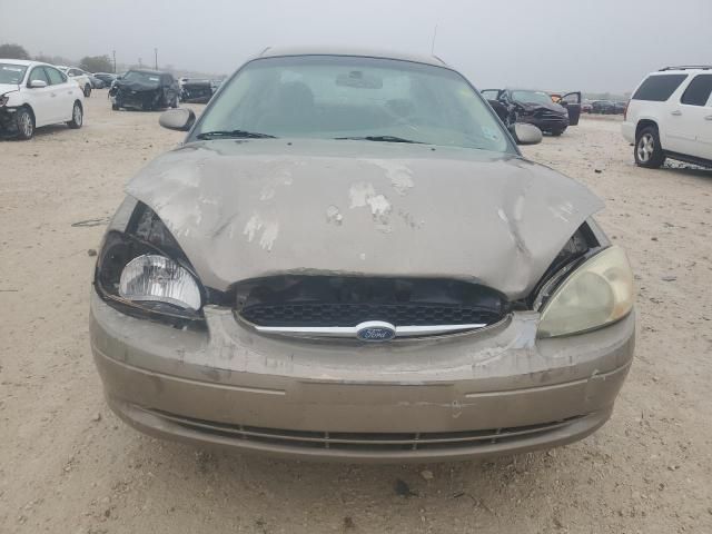 2003 Ford Taurus SE