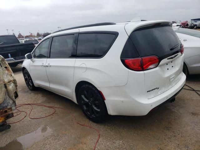 2019 Chrysler Pacifica Touring L Plus