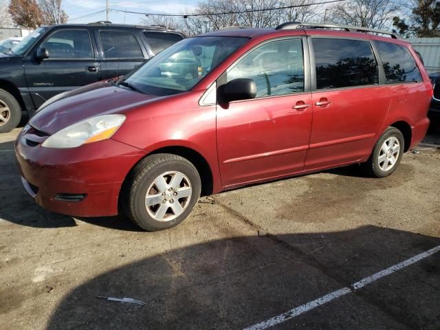 2008 Toyota Sienna CE