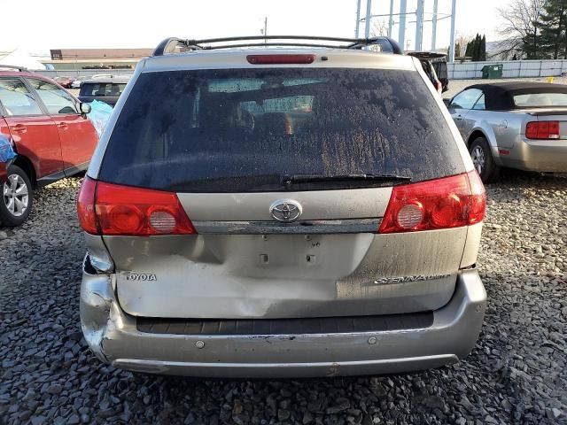 2009 Toyota Sienna XLE