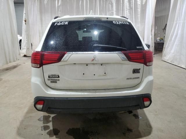 2018 Mitsubishi Outlander SE