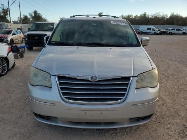 2008 Chrysler Town & Country Limited